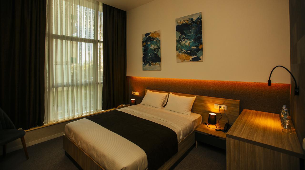 Hotel West Μπατούμι Εξωτερικό φωτογραφία