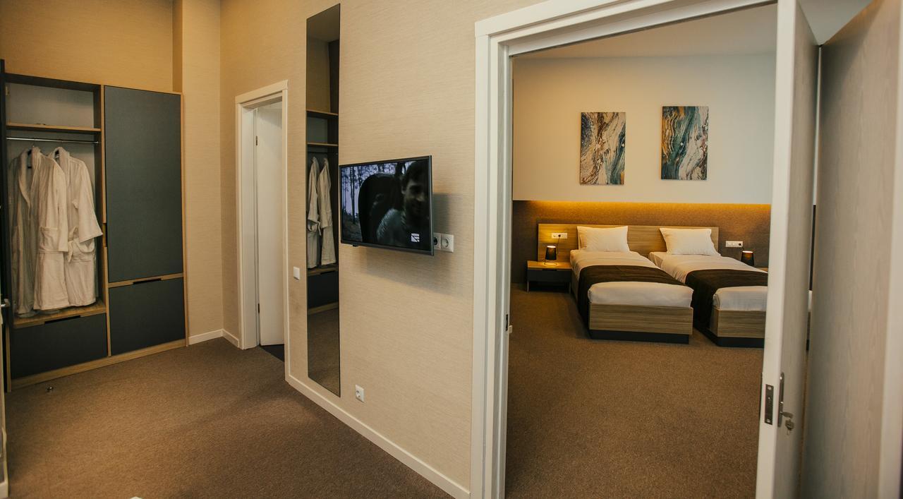 Hotel West Μπατούμι Εξωτερικό φωτογραφία