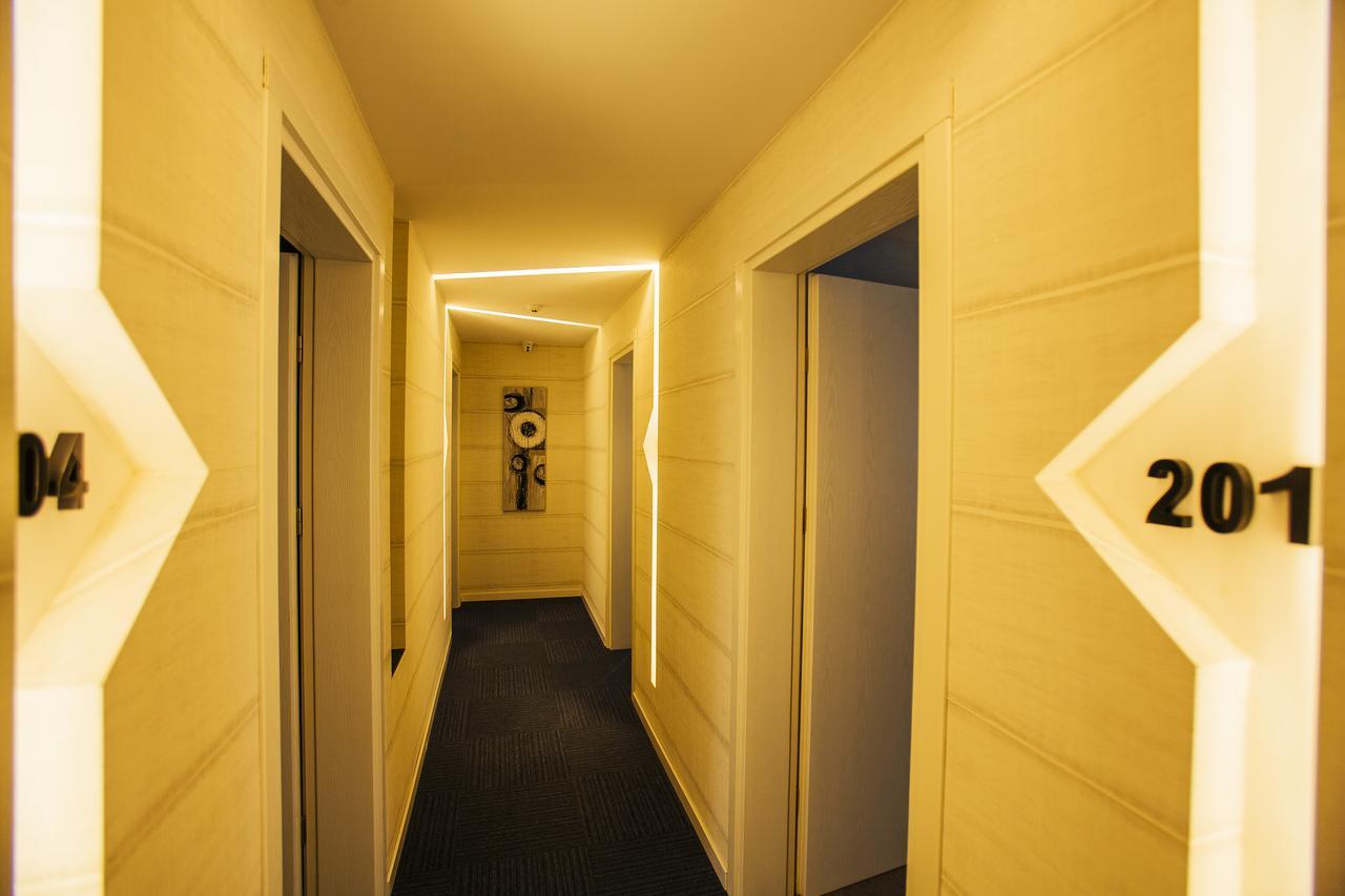Hotel West Μπατούμι Εξωτερικό φωτογραφία