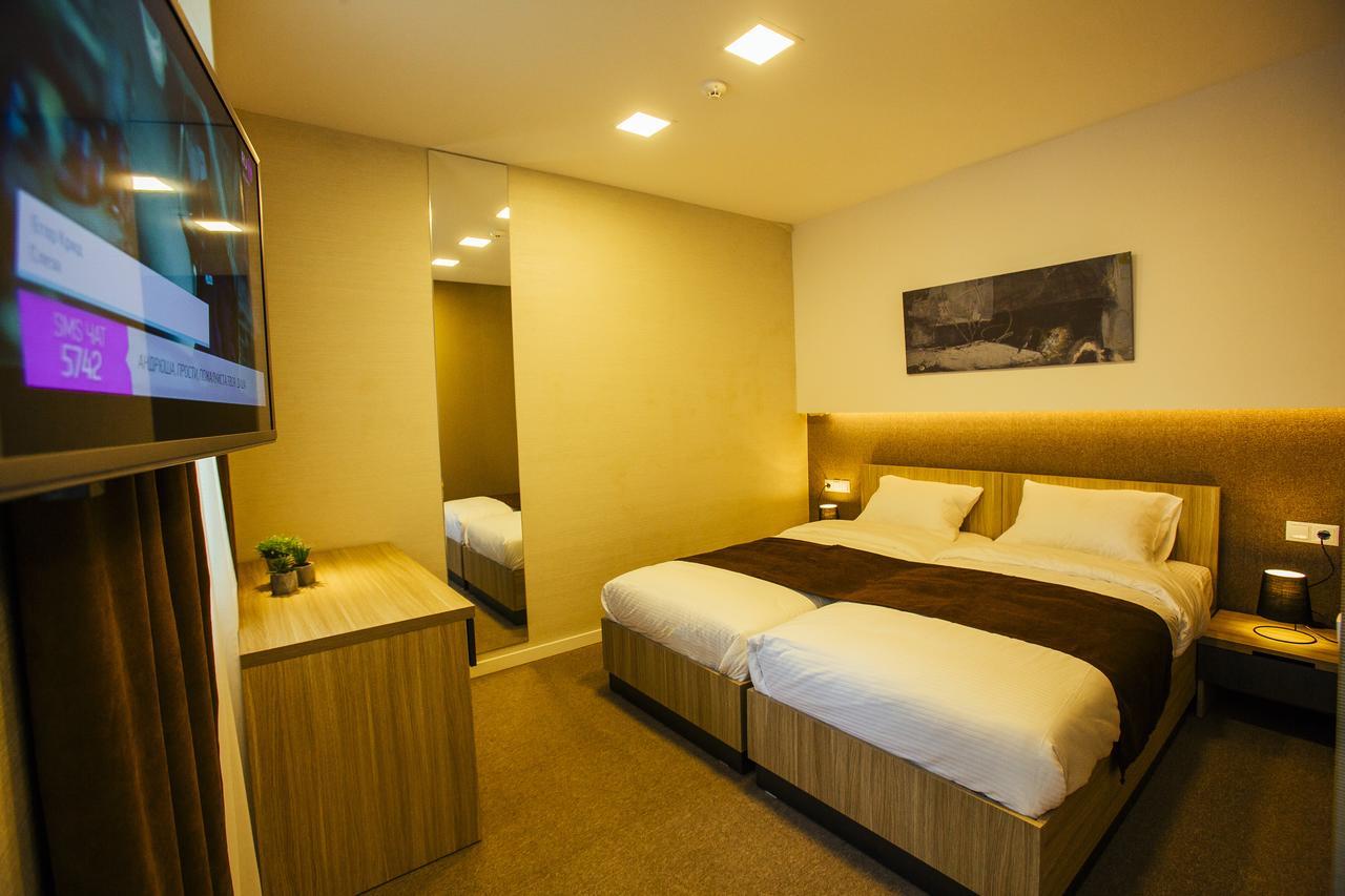 Hotel West Μπατούμι Εξωτερικό φωτογραφία