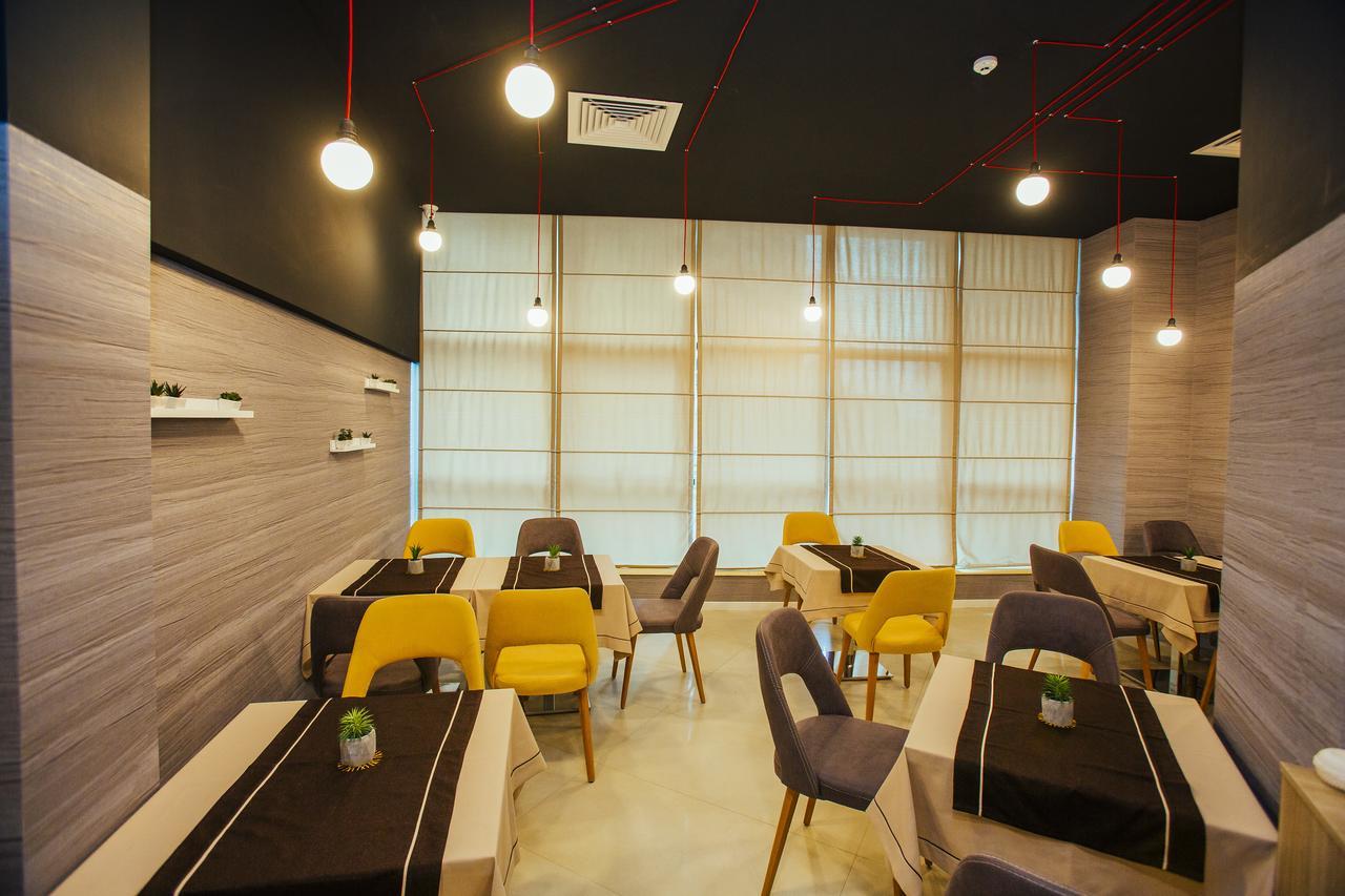 Hotel West Μπατούμι Εξωτερικό φωτογραφία